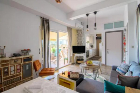 Nefeli city apartment